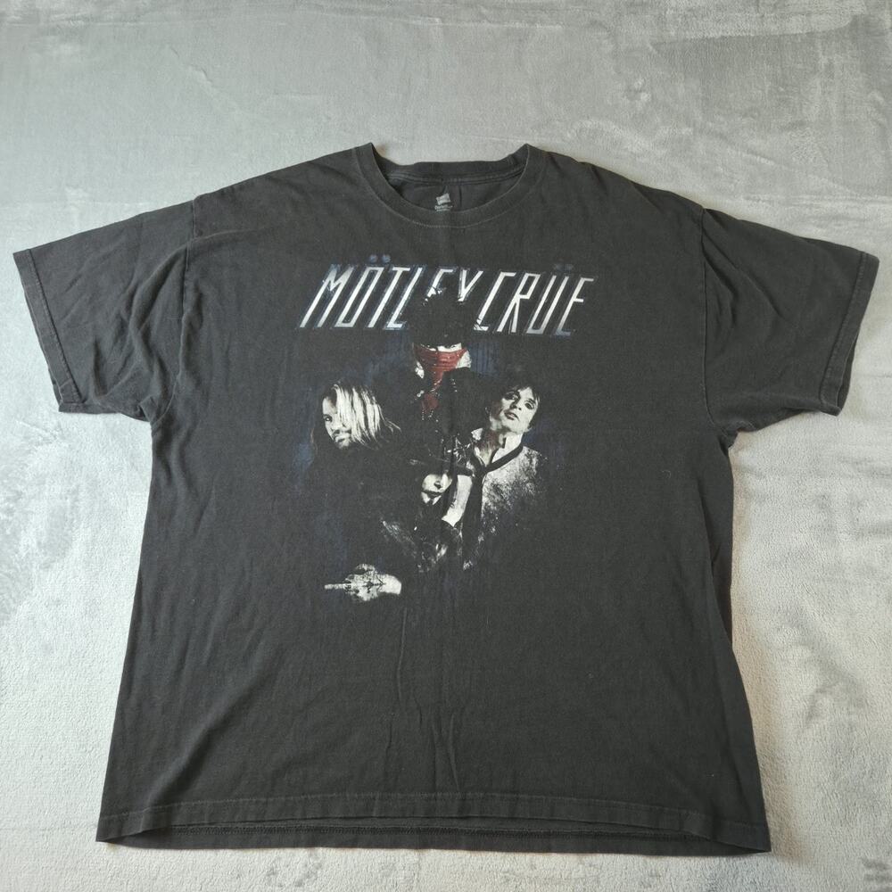 Vintage Motley Crue Shirt Mens XL‎ The Tour 2012 Y2K